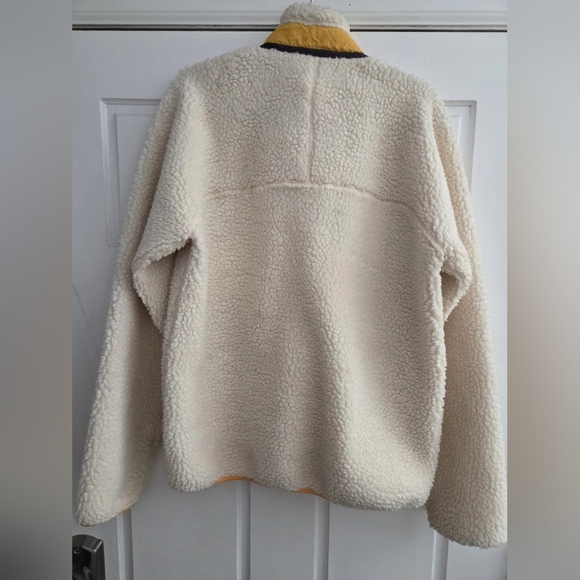 Ivory PATAGONIA Deep Pile Sherpa Fleece Jacket - Picture 2 of 2